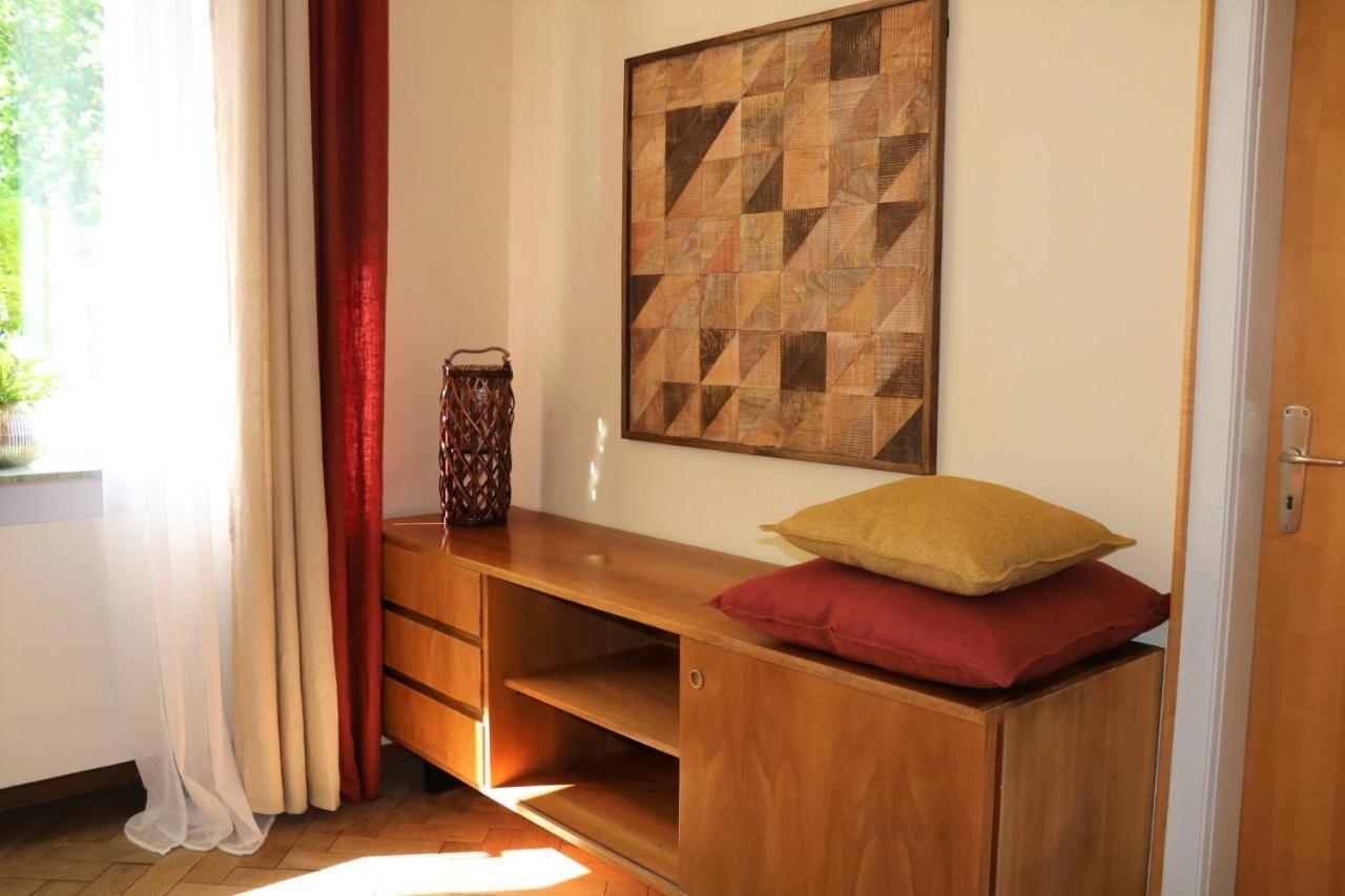 5-Zimmer-Appartement In Historischer Privatvilla, Meran Zentrum, Kostenloser Parkplatz Экстерьер фото