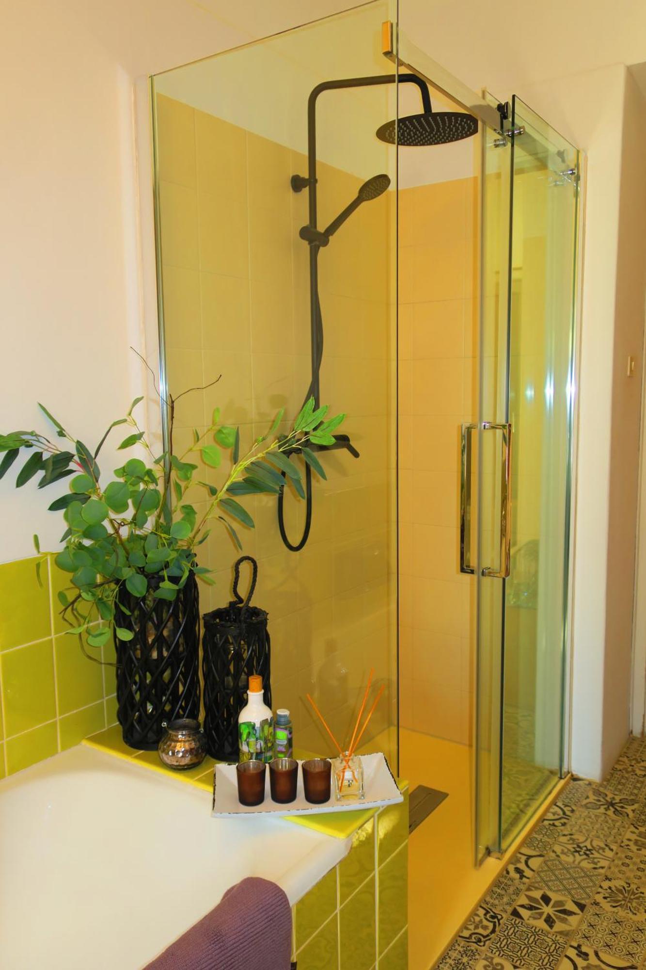 5-Zimmer-Appartement In Historischer Privatvilla, Meran Zentrum, Kostenloser Parkplatz Экстерьер фото